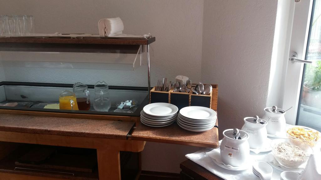 Hotel Khail Maria Lanzendorf 외부 사진