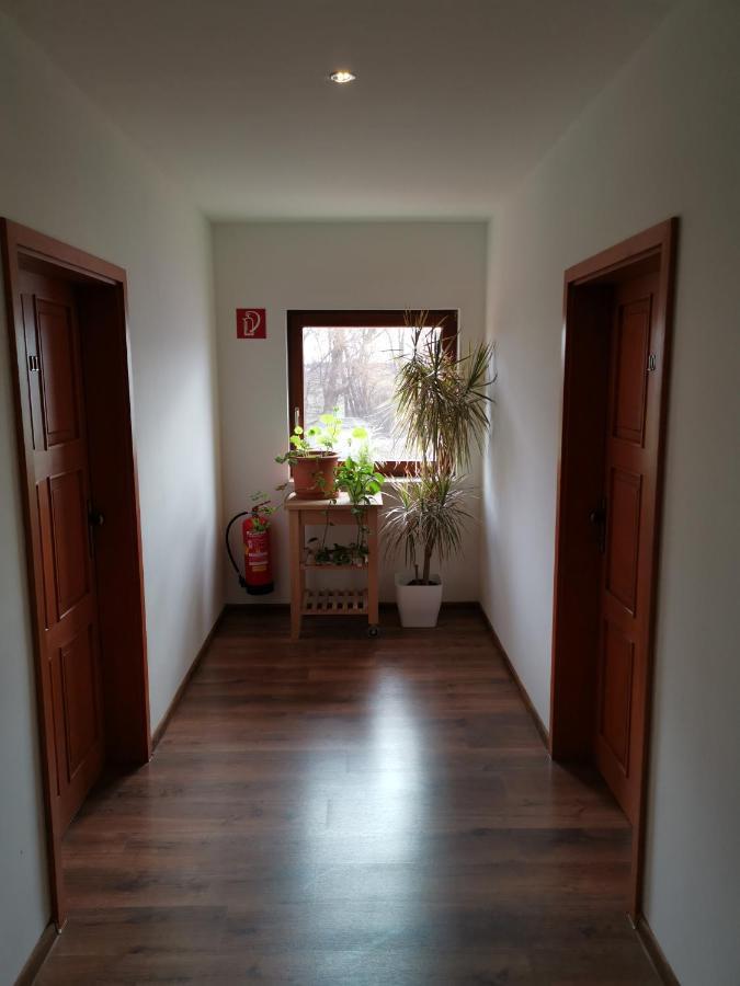Hotel Khail Maria Lanzendorf 외부 사진